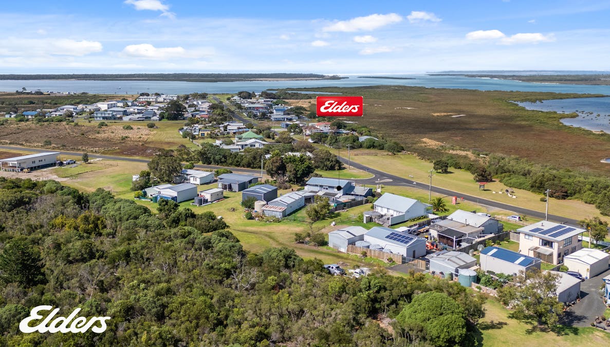 2-4 Foreshore Road, Mcloughlins Beach, VIC, 3874 - Image 25