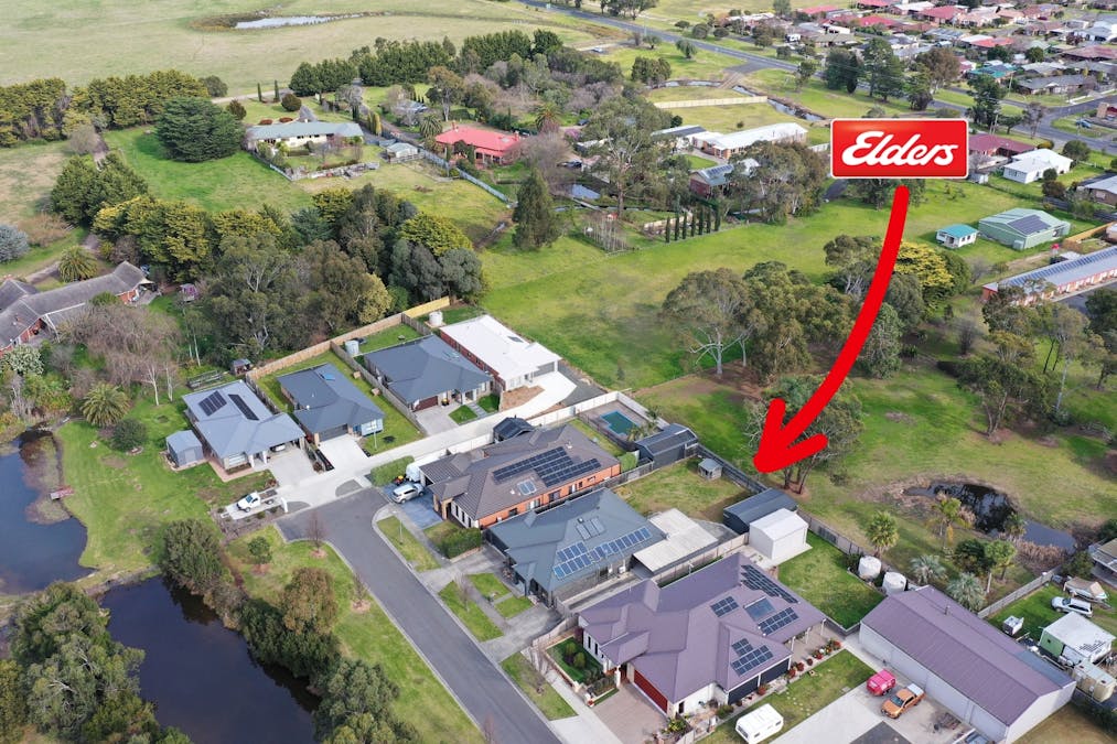 16 Collins Court, Yarram, VIC, 3971 - Image 2