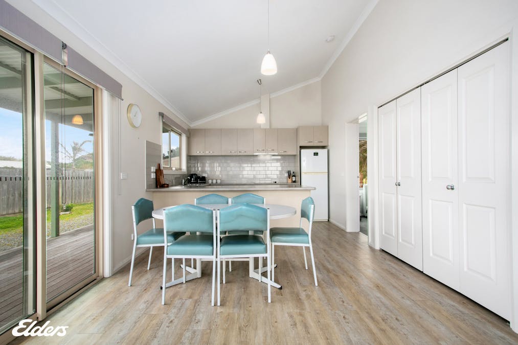 34 Sarena Parade, Robertsons Beach, VIC, 3971 - Image 9