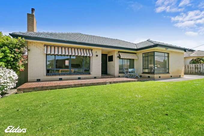 6 Montgomery Street, Yarram, VIC, 3971 - Image 1