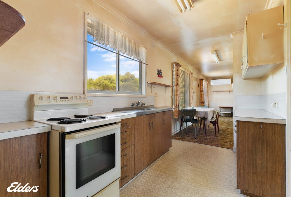 8 Foreshore Road, Mcloughlins Beach, VIC, 3874 - Image 6