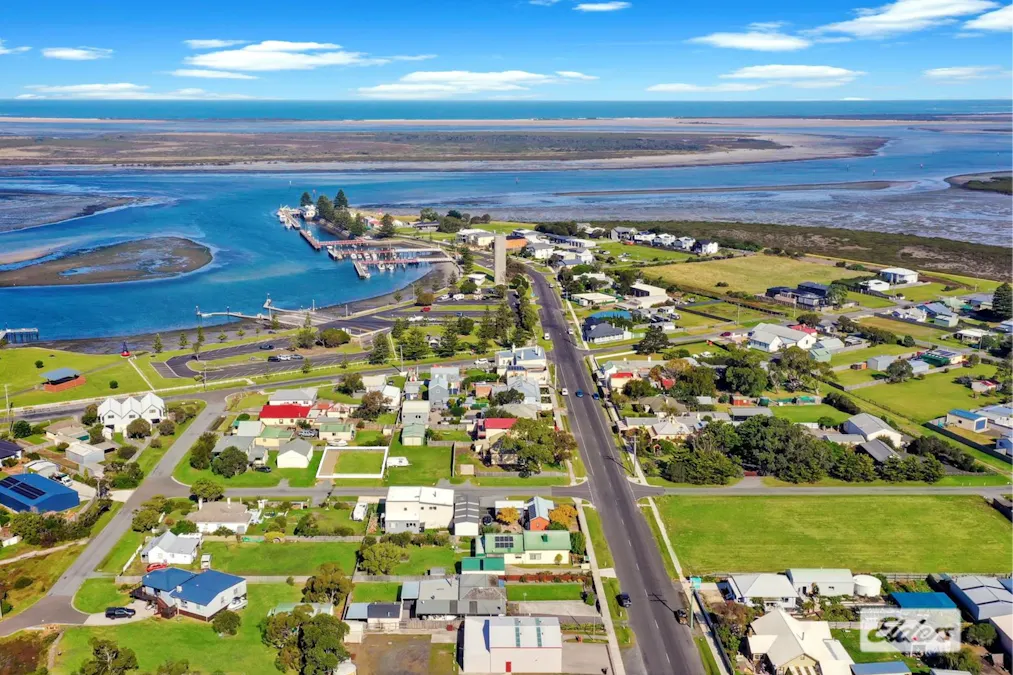 33 Spring Street, Port Albert, VIC, 3971 - Image 2