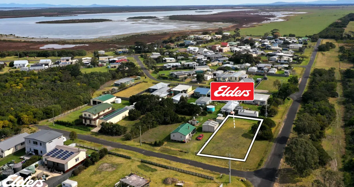 33 Janette Street, Mcloughlins Beach, VIC, 3874 - Image 1