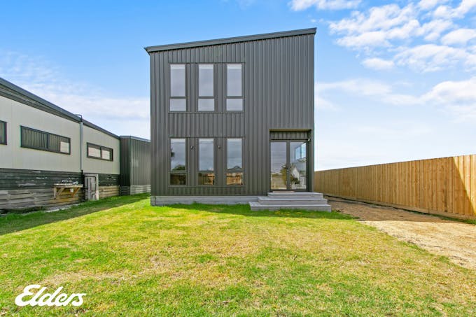7  Victoria Street, Port Albert, VIC, 3971 - Image 1