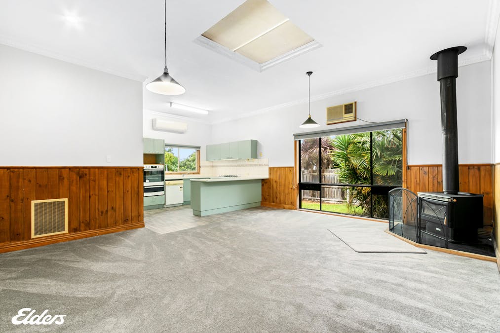 65 Commercial Road, Yarram, VIC, 3971 - Image 2