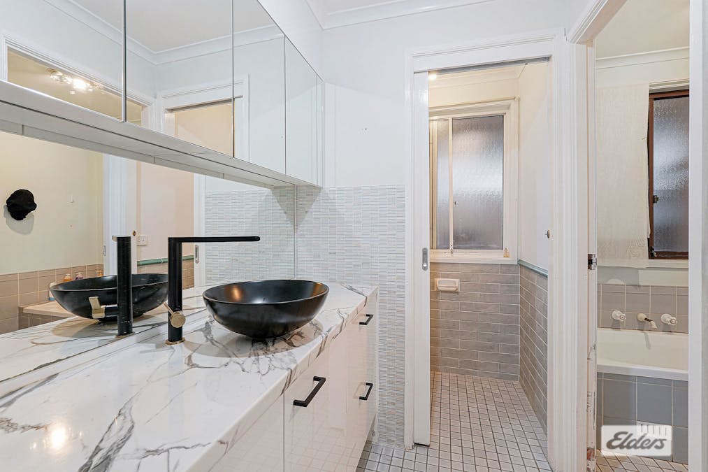 1 Carroll Crescent, Plumpton, NSW, 2761 - Image 7