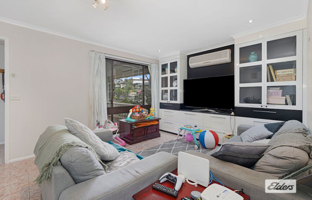 1 Carroll Crescent, Plumpton, NSW, 2761 - Image 4