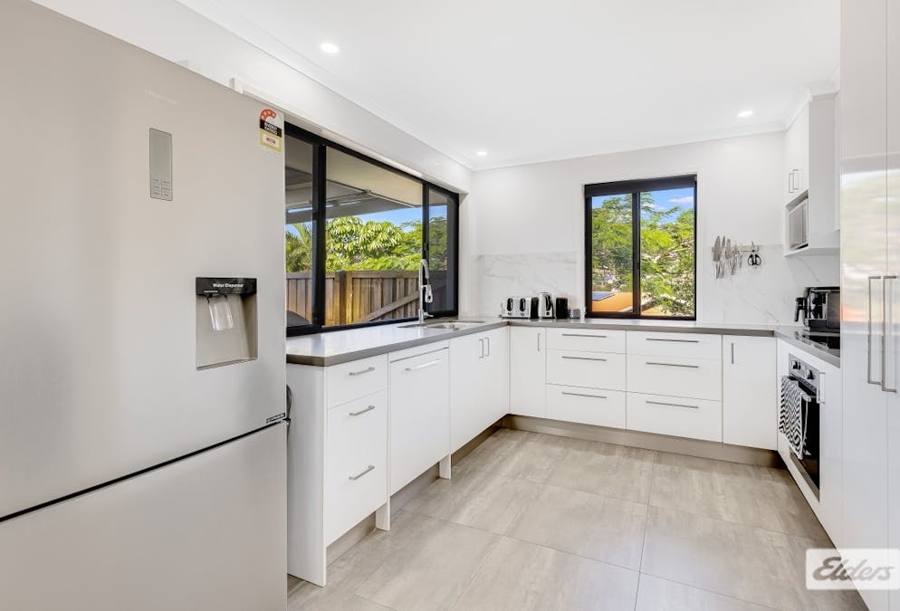 1/52 Glen Ayr Drive, Banora Point, NSW, 2486 - Image 3