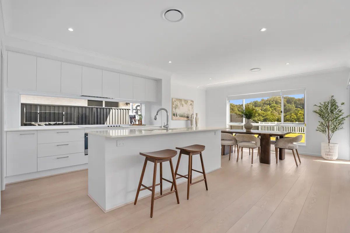61 Castle Field Drive — photo 11 of 30