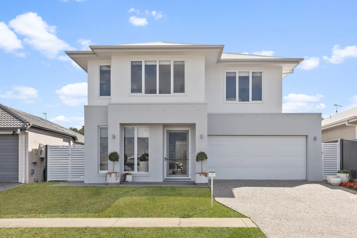 61 Castle Field Drive — photo 5 of 30