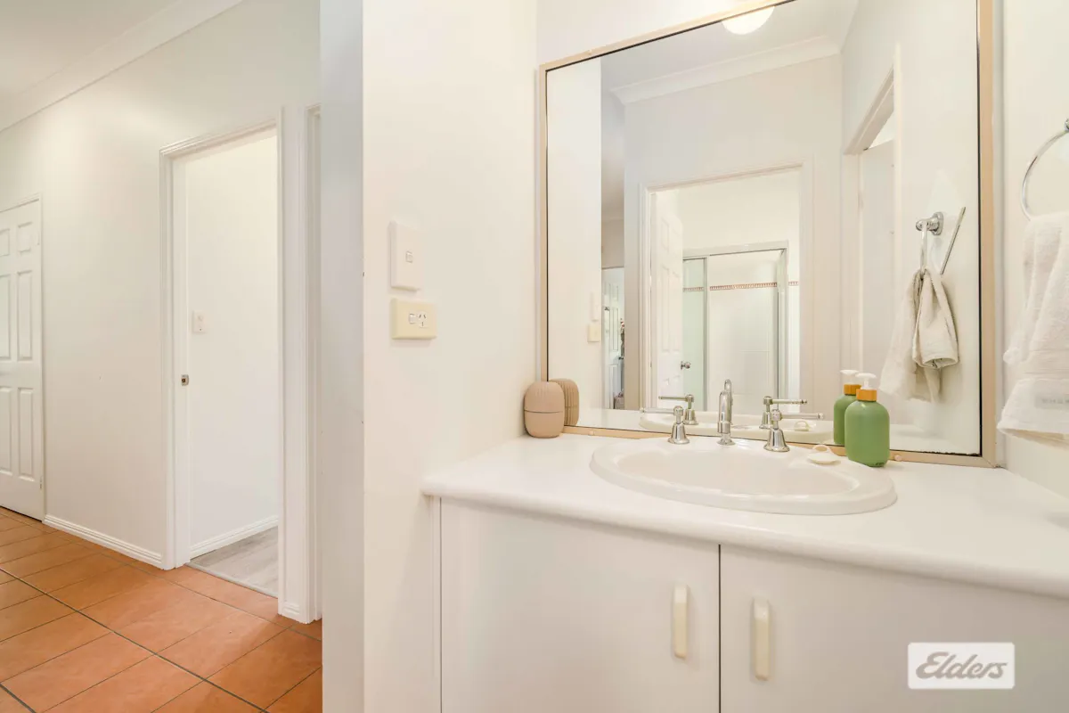 27 Sassafras Street — photo 24 of 30