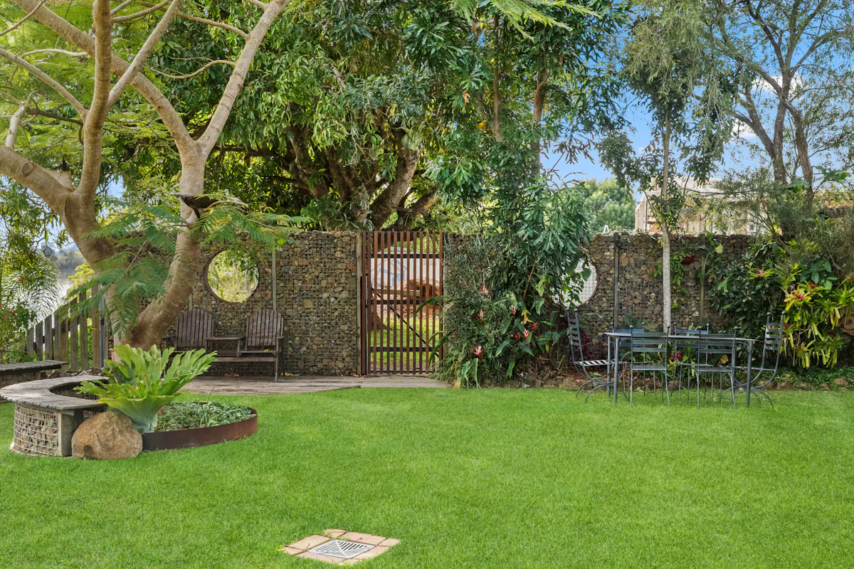141 Tweed Valley Way — photo 12 of 30