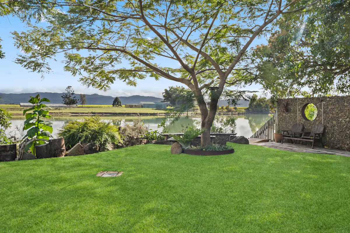 141 Tweed Valley Way — photo 24 of 30