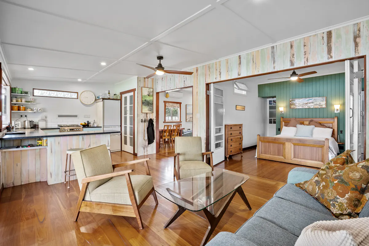 141 Tweed Valley Way — photo 5 of 30