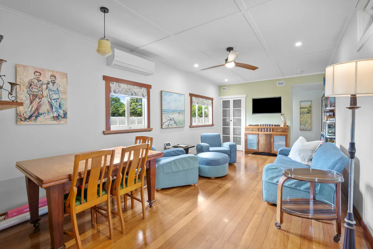 141 Tweed Valley Way — photo 16 of 30