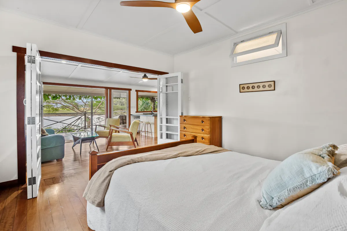 141 Tweed Valley Way — photo 14 of 30