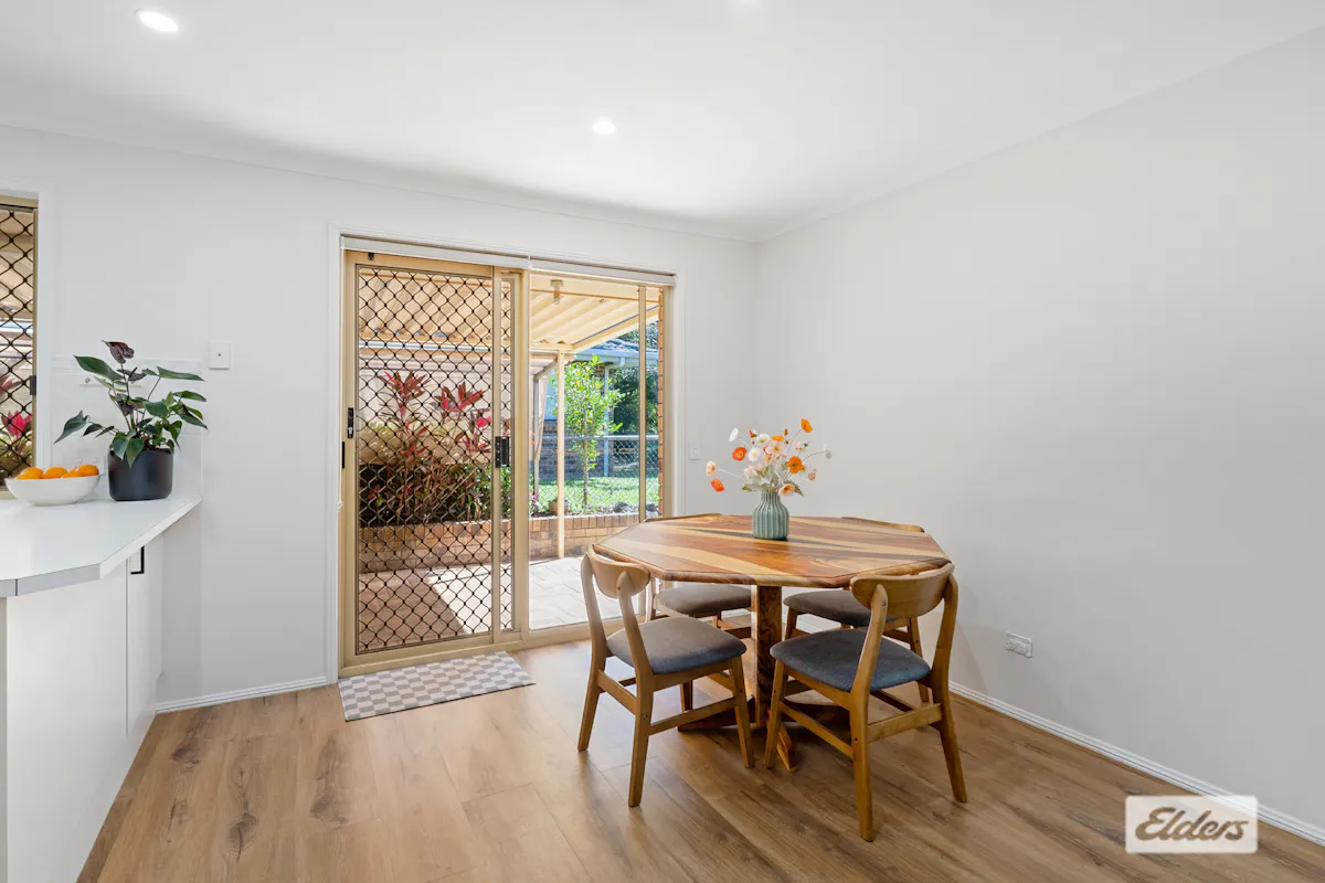 2/2 Lamington Way — photo 6 of 20