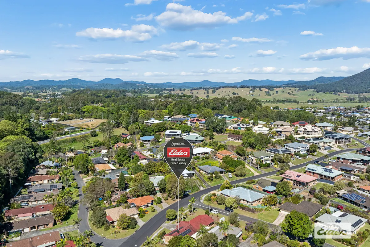 2/2 Lamington Way — photo 16 of 20