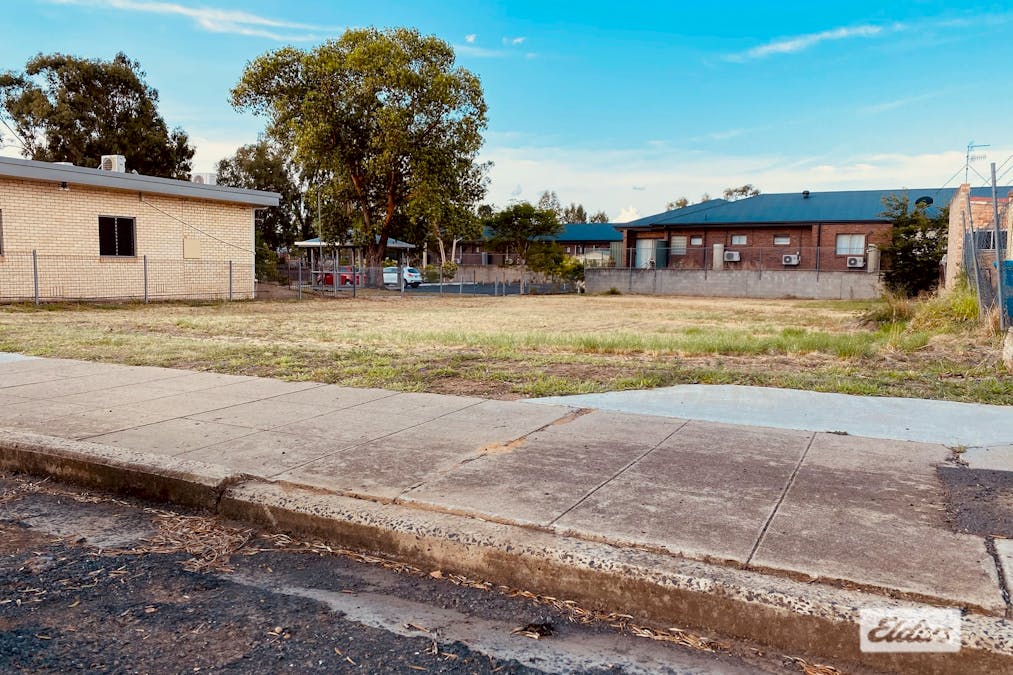 21 Bell Street, Chinchilla, QLD, 4413 - Image 3