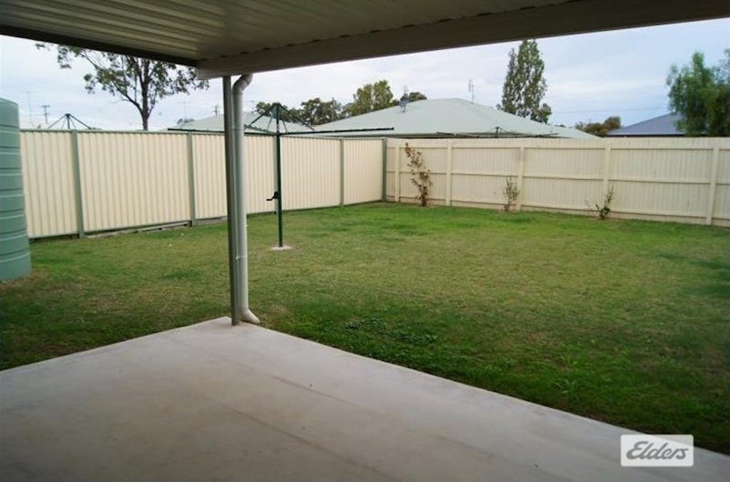 1/7 Luscombe Street, Chinchilla, QLD, 4413 - Image 8