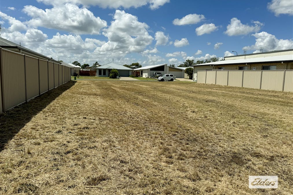 22 Archer Street, Chinchilla, QLD, 4413 - Image 3