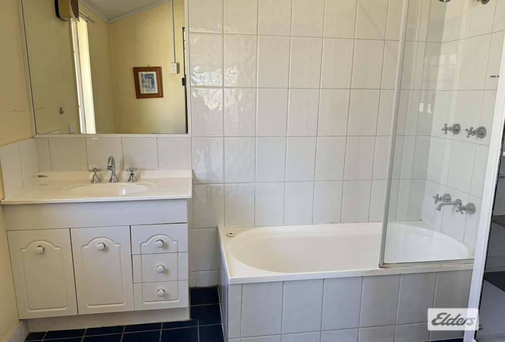24 Middle Street, Chinchilla, QLD, 4413 - Image 6
