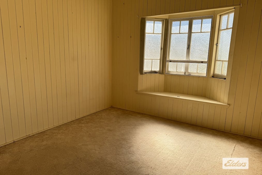 24 Middle Street, Chinchilla, QLD, 4413 - Image 13