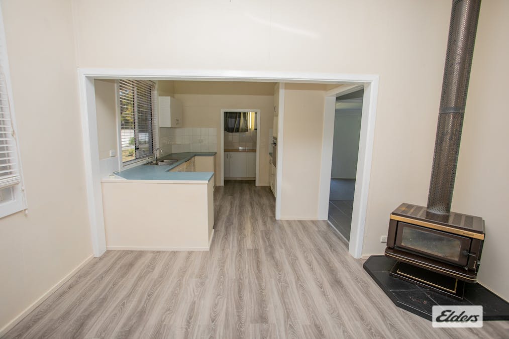 36 Davis Street, Chinchilla, QLD, 4413 - Image 3