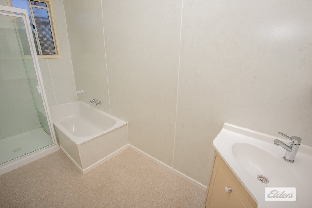 75 Dawson Street, Miles, QLD, 4415 - Image 11