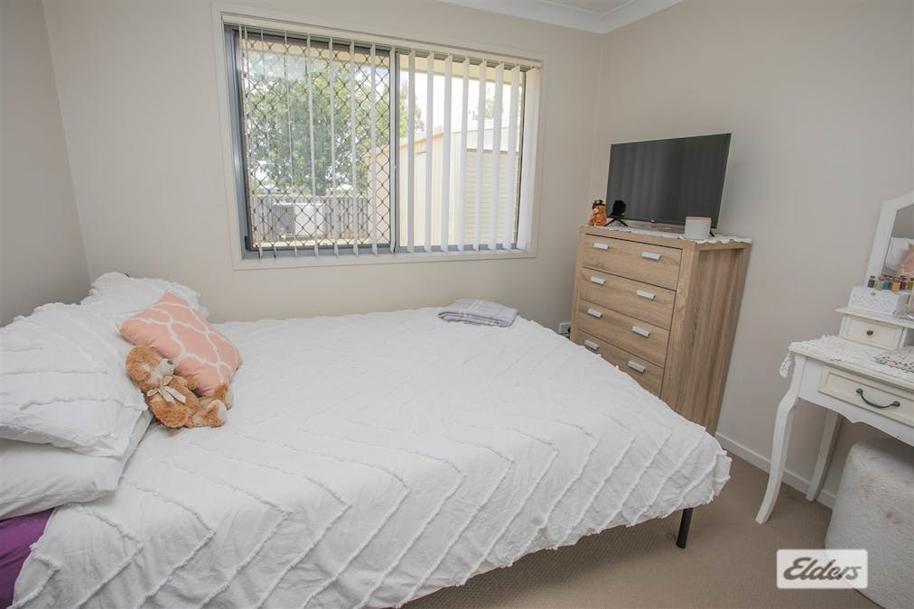 3 Hayes Close, Chinchilla, QLD, 4413 - Image 11