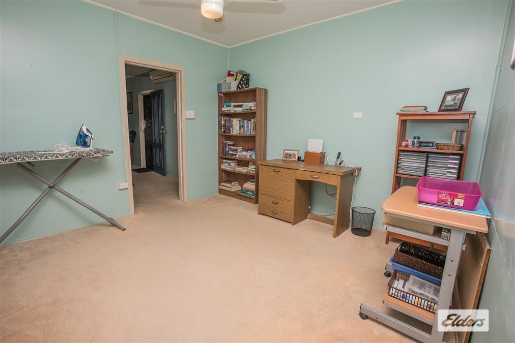 6  Crescent Avenue, Chinchilla, QLD, 4413 - Image 12
