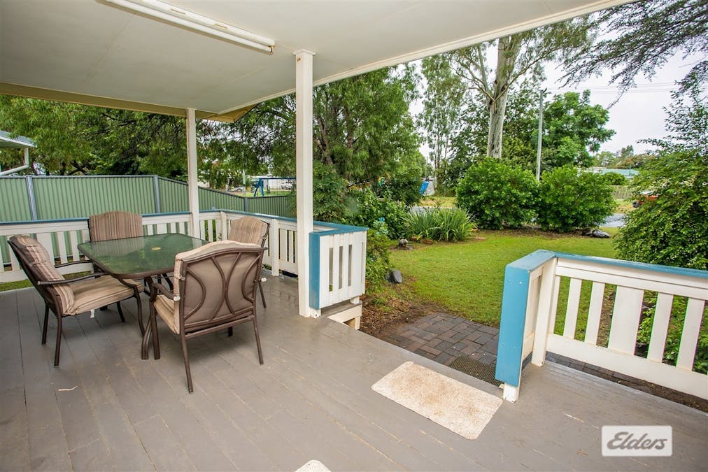 6  Crescent Avenue, Chinchilla, QLD, 4413 - Image 17
