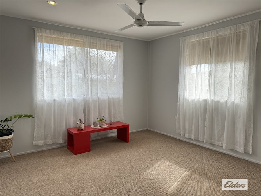 8  Atkins Street, Chinchilla, QLD, 4413 - Image 10