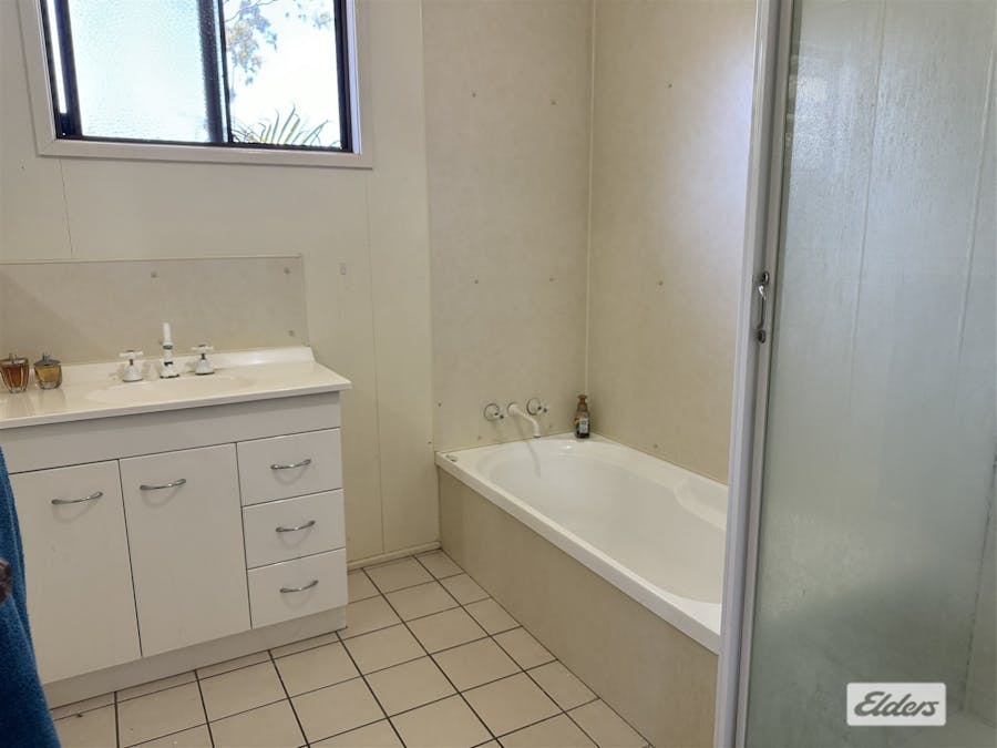 37 Zeller Street, Chinchilla, QLD, 4413 - Image 9
