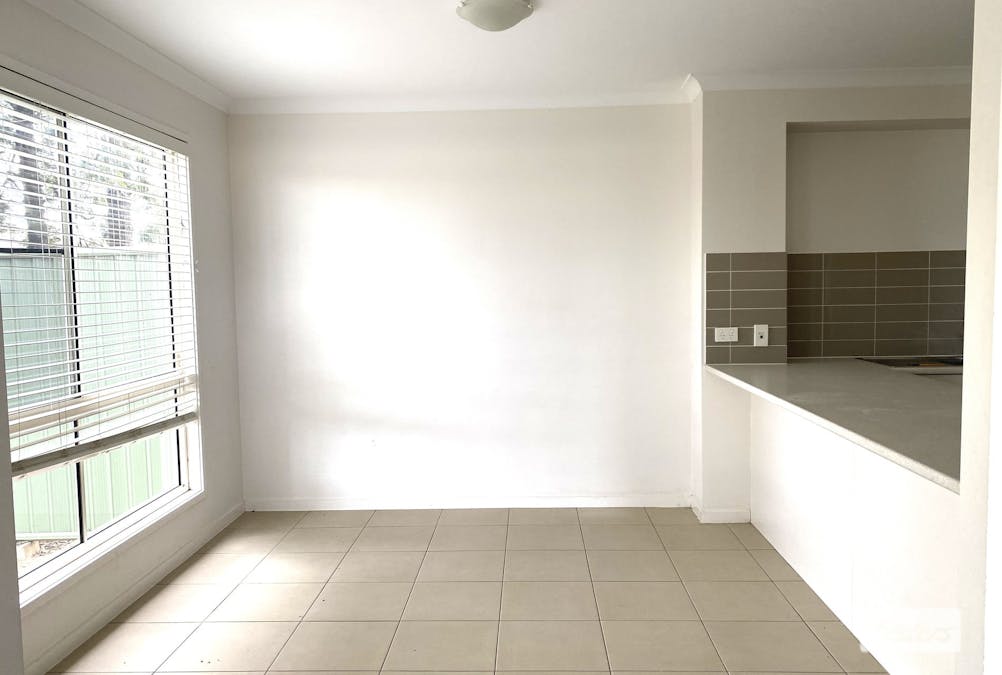1&2/70  Marian Street, Miles, QLD, 4415 - Image 5