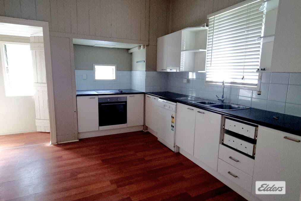 41 Marian Street, Miles, QLD, 4415 - Image 2