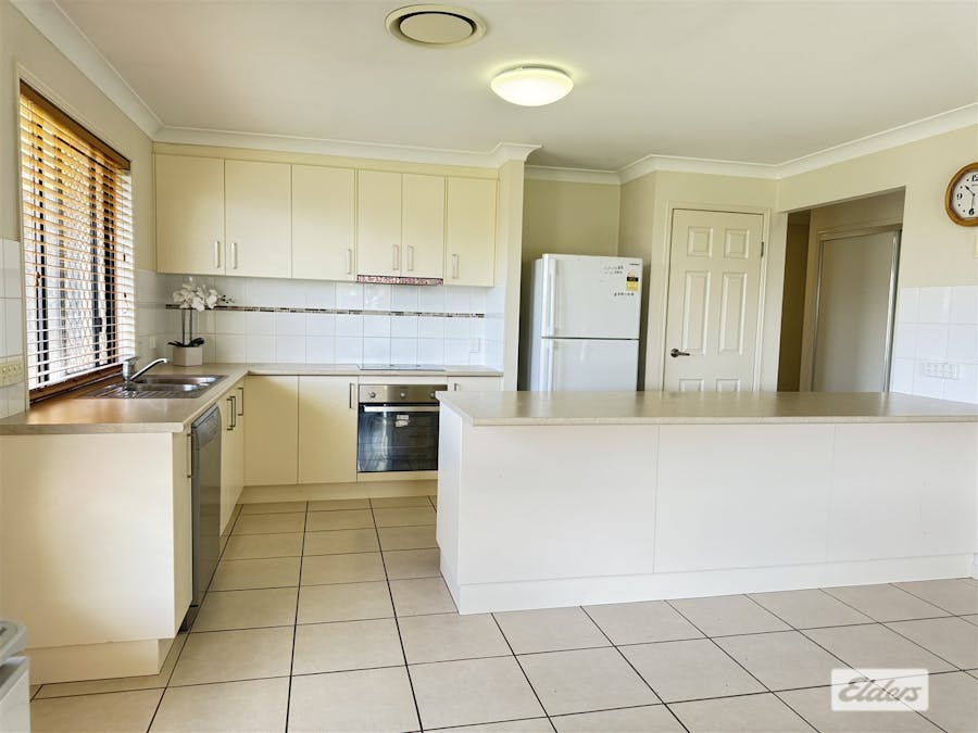 121 Zeller Street, Chinchilla, QLD, 4413 - Image 2