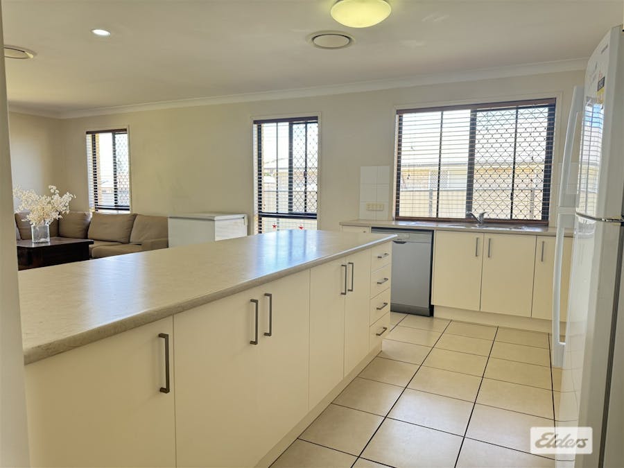 121 Zeller Street, Chinchilla, QLD, 4413 - Image 3