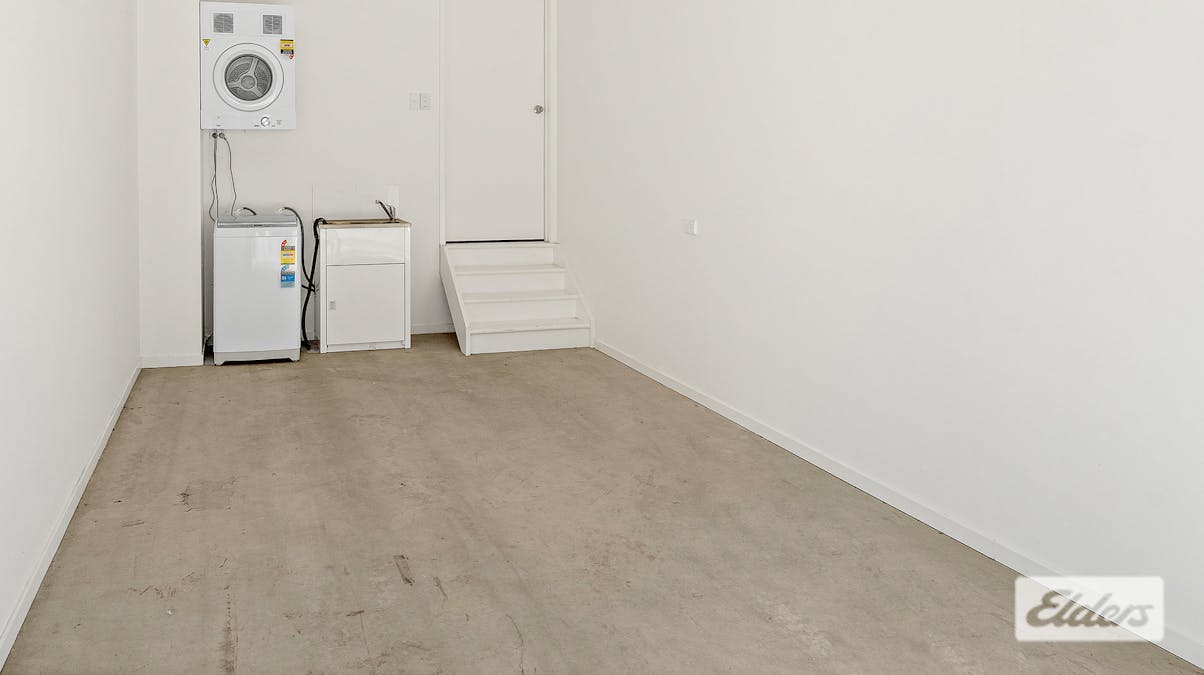 1/29-31 Daisy Street, Miles, QLD, 4415 - Image 8