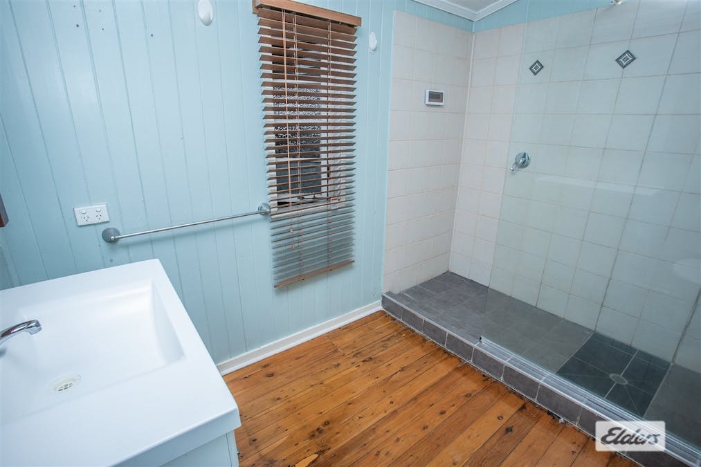6 Heeney Street, Chinchilla, QLD, 4413 - Image 12