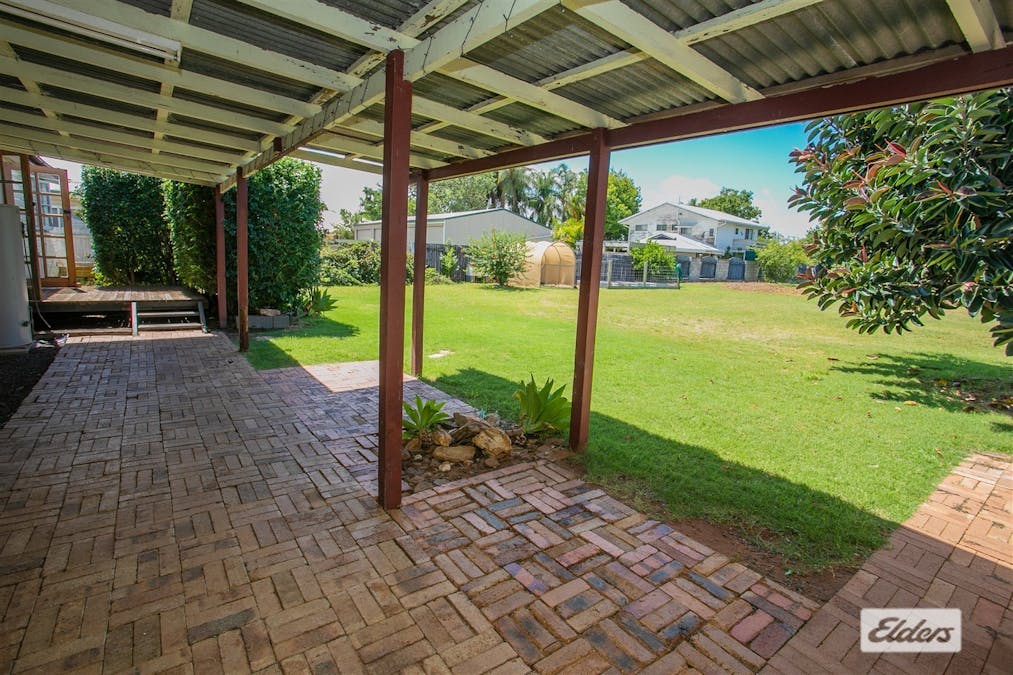 6 Heeney Street, Chinchilla, QLD, 4413 - Image 2