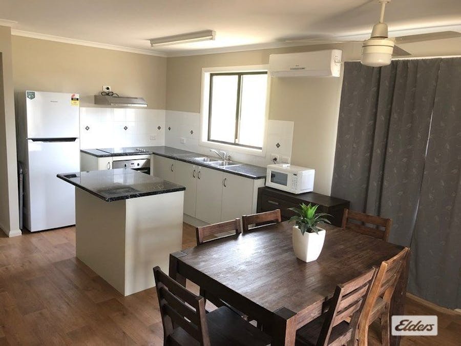 1&2/25 Dawson Street, Miles, QLD, 4415 - Image 4