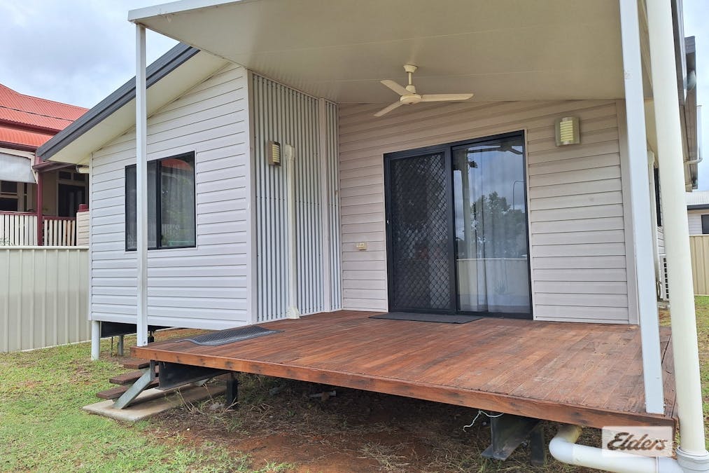 1&2/25 Dawson Street, Miles, QLD, 4415 - Image 2