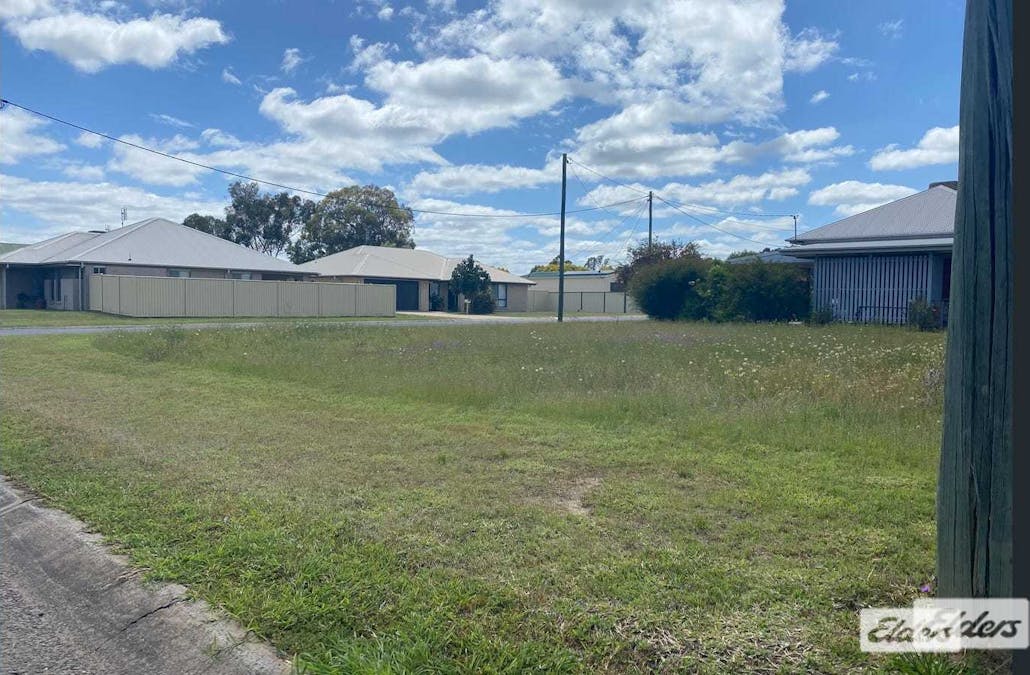 16 Lee Street, Miles, QLD, 4415 - Image 3