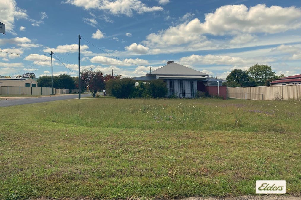 16 Lee Street, Miles, QLD, 4415 - Image 2