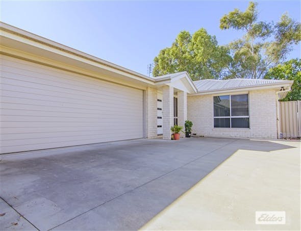 1&2/24 Lee Street, Miles, QLD, 4415 - Image 1