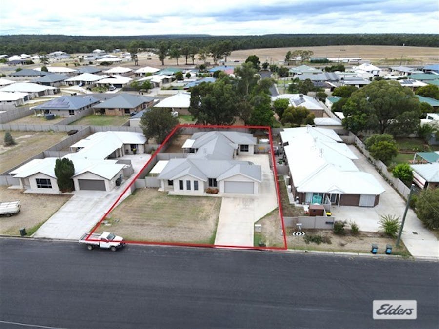 1&2/24 Lee Street, Miles, QLD, 4415 - Image 20