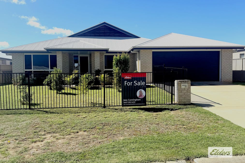 30  Bishop Drive, Miles, QLD, 4415 - Image 1