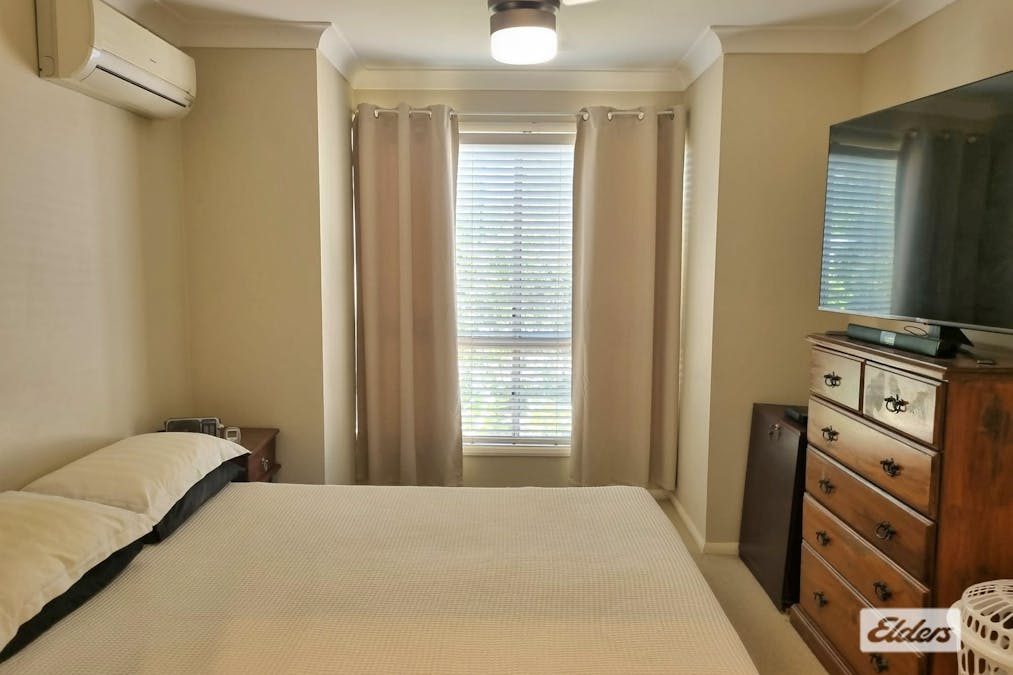 1&2/105 Zeller Street, Chinchilla, QLD, 4413 - Image 2