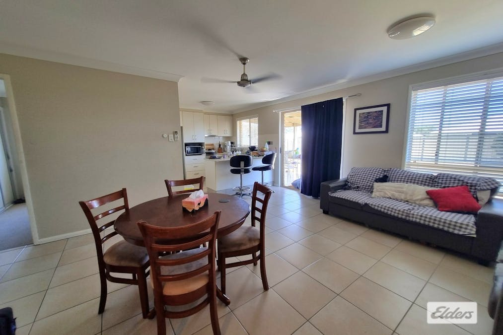 1&2/105 Zeller Street, Chinchilla, QLD, 4413 - Image 24